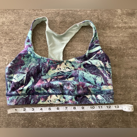 Lululemon 50 Rep Bra - Size 6 - Picture 4 of 4